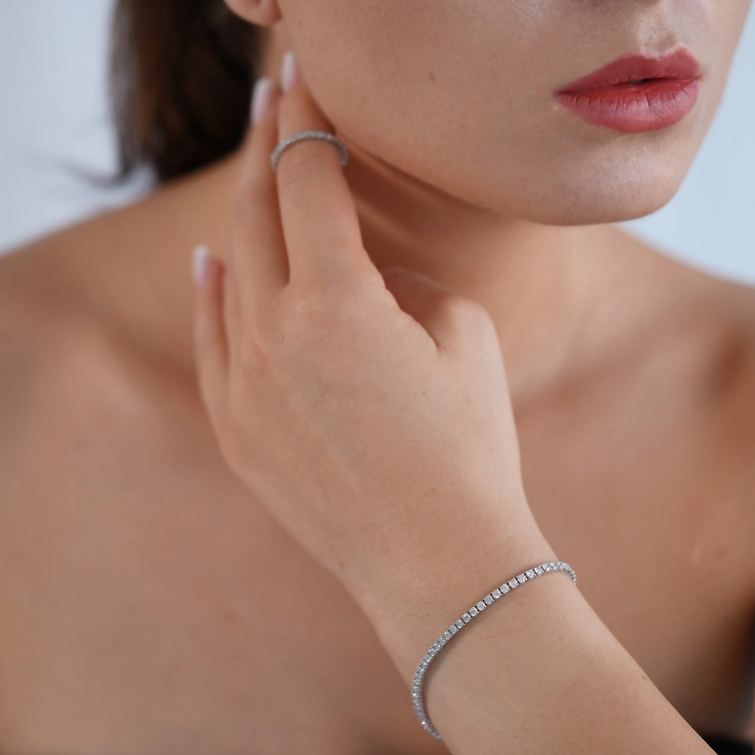 Bratara Tennis din Aur Alb 18K cu Diamante Naturale de 3.00 Carate  Sandra Ferretti