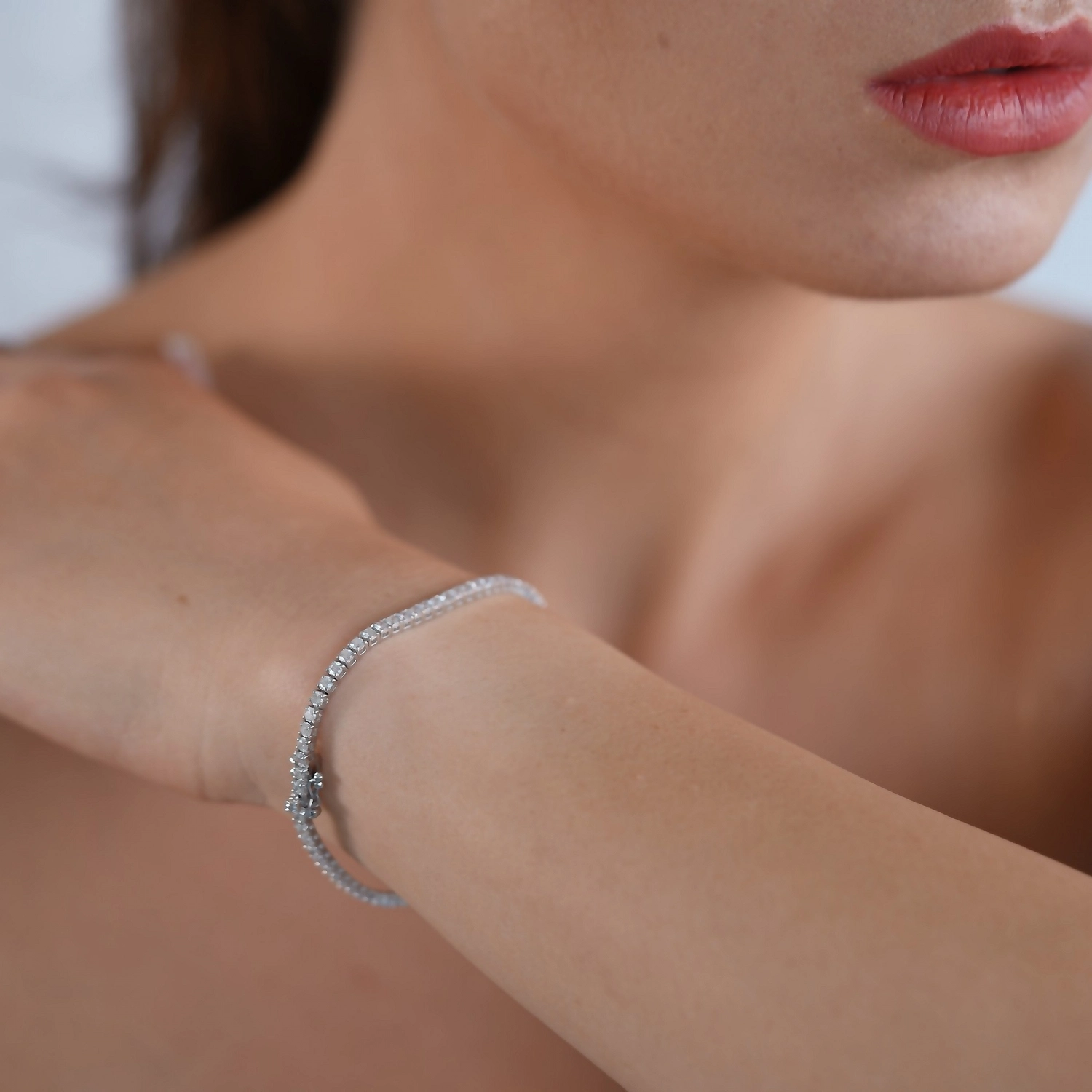 Bratara Tennis din Aur Alb 18K cu Diamante Naturale de 3.00 Carate  Sandra Ferretti