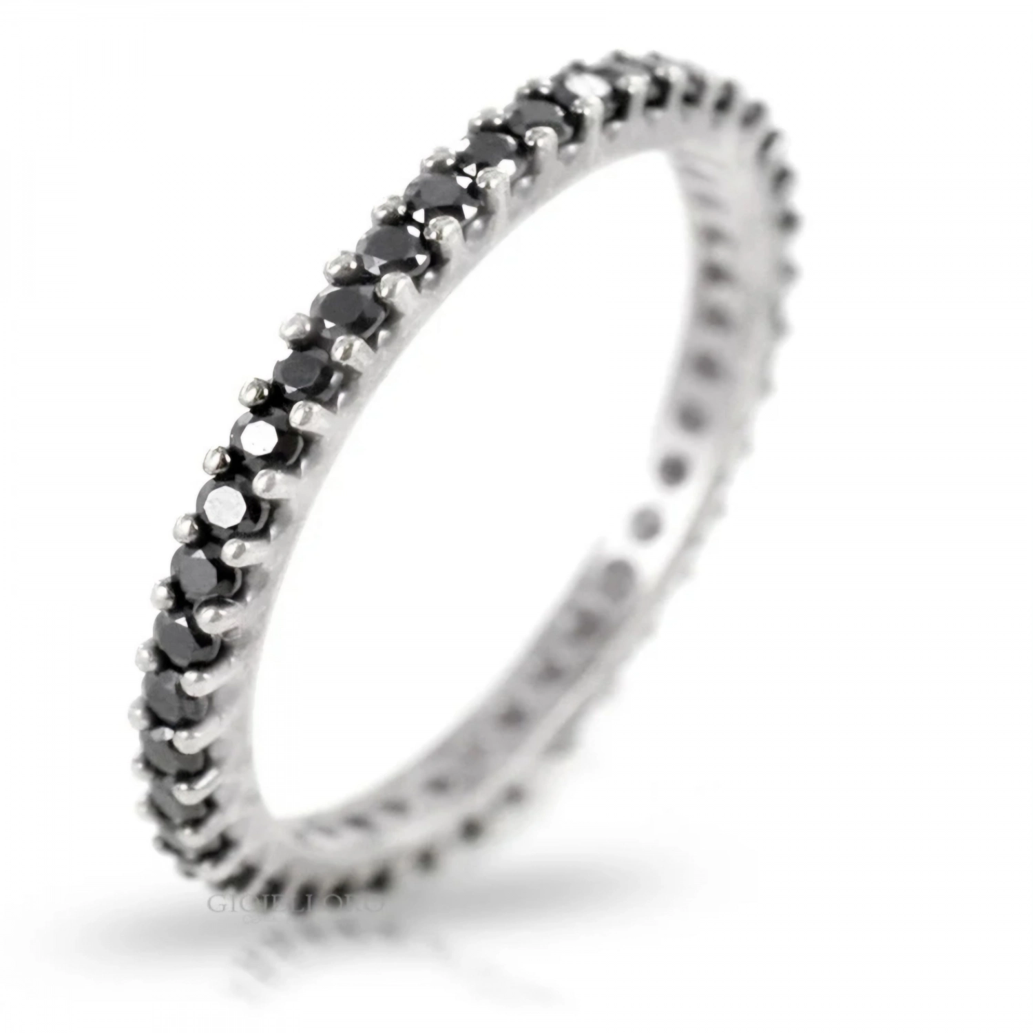 Inel Eternity din Argint 925 Placat cu Rodiu și Pietre Cubic Zirconia Negre  Sandra Ferretti Inel Eternity din Argint 925 Placat cu Rodiu și Pietre Cubic Zirconia Negre  Sandra Ferretti