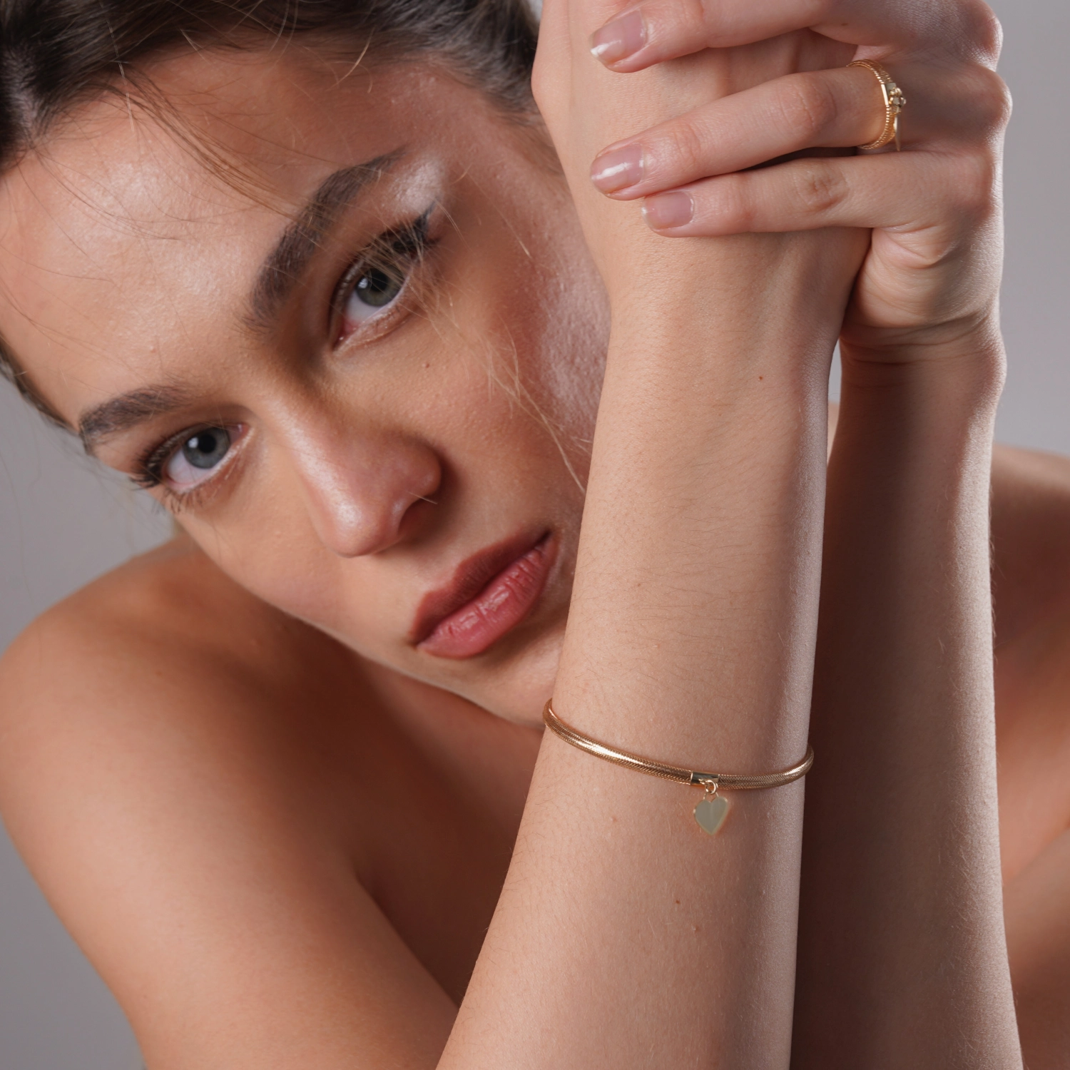 catalog/BRATARI/Bratari Elastice/bratara-elastica-din-aur-galben-de-14k-cu-inima/bratara-aur-italia.jpg catalog/BRATARI/Bratari Elastice/bratara-elastica-din-aur-galben-de-14k-cu-inima/bratara-aur-italia.jpg