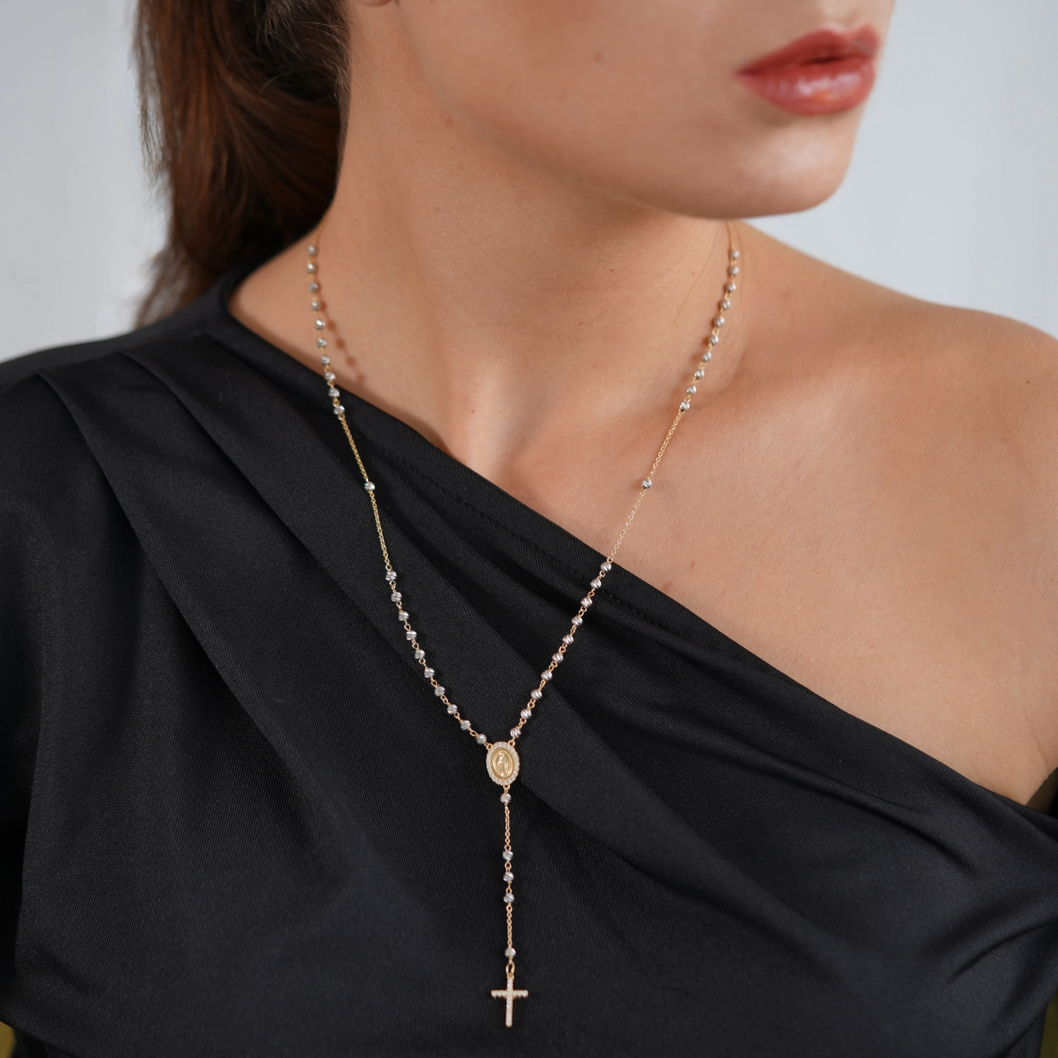 catalog/COLIERE/Poze Andreea/1b7dd656-649b-4f19-9507-23e15c66669f.jpg