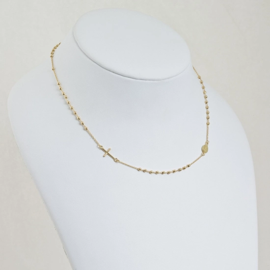 Rozariu din aur galben de 14K  la baza gatului cu cruce si lant diamantat