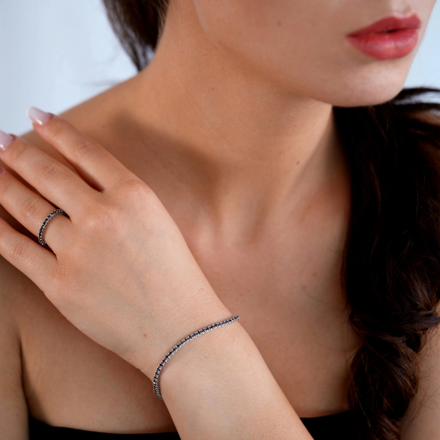 Inel Eternity Aur Alb 18K cu Diamante Naturale Negre de 1.07 Carate  Sandra Ferretti