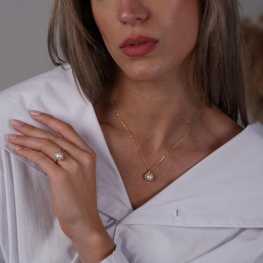 inel aur alb 14k cu perla naturala si zirconia pentru femei fabricat in Italia