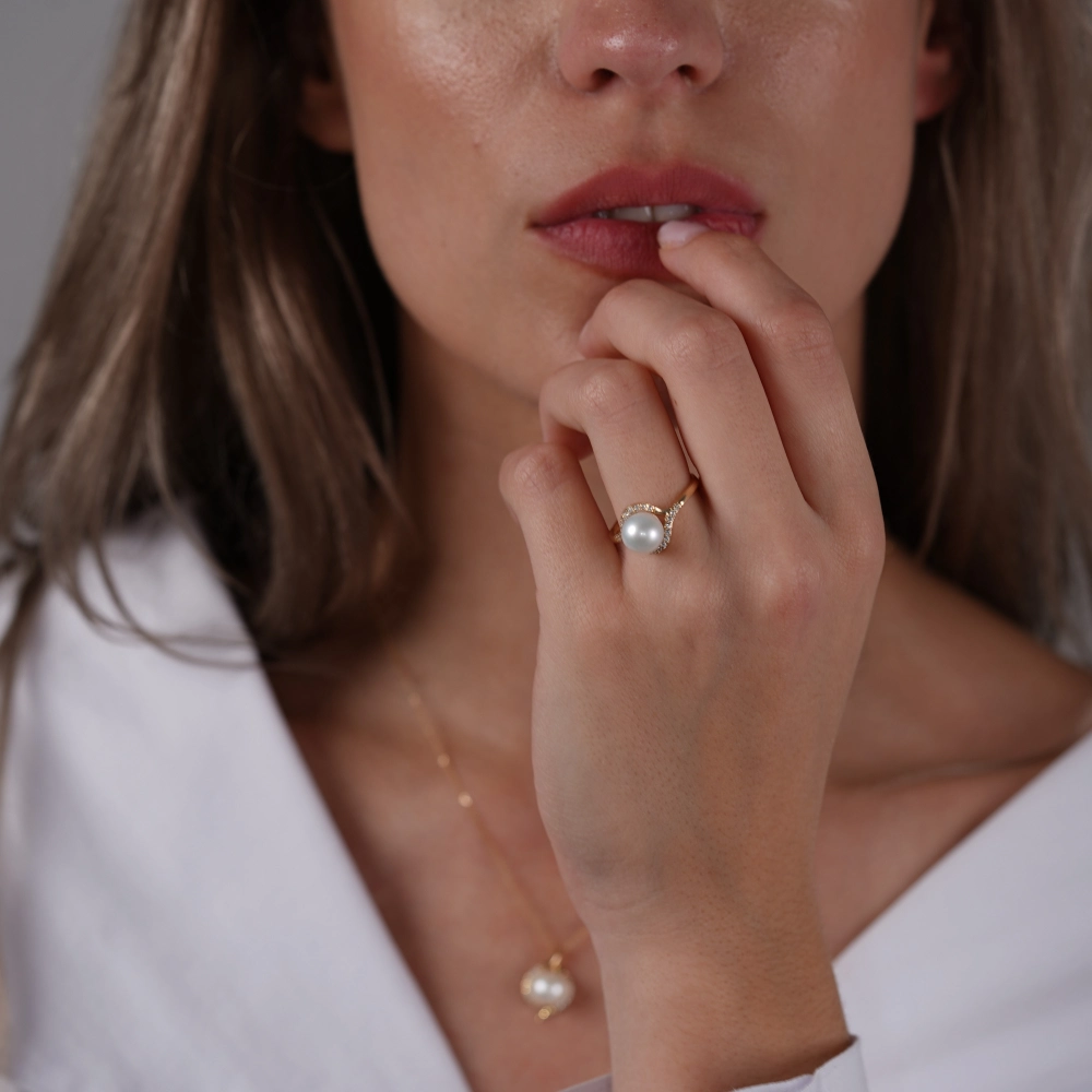 profil inel aur alb 14k design feminin cu perla naturala