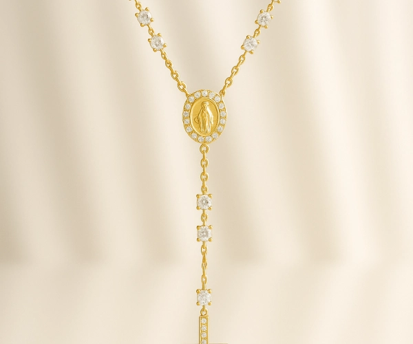 Ce este un rozariu si ce semnificatie are -  semnificatie, origine, credinta si bijuterie cu valoare eterna Ce este un rozariu si ce semnificatie are -  semnificatie, origine, credinta si bijuterie cu valoare eterna