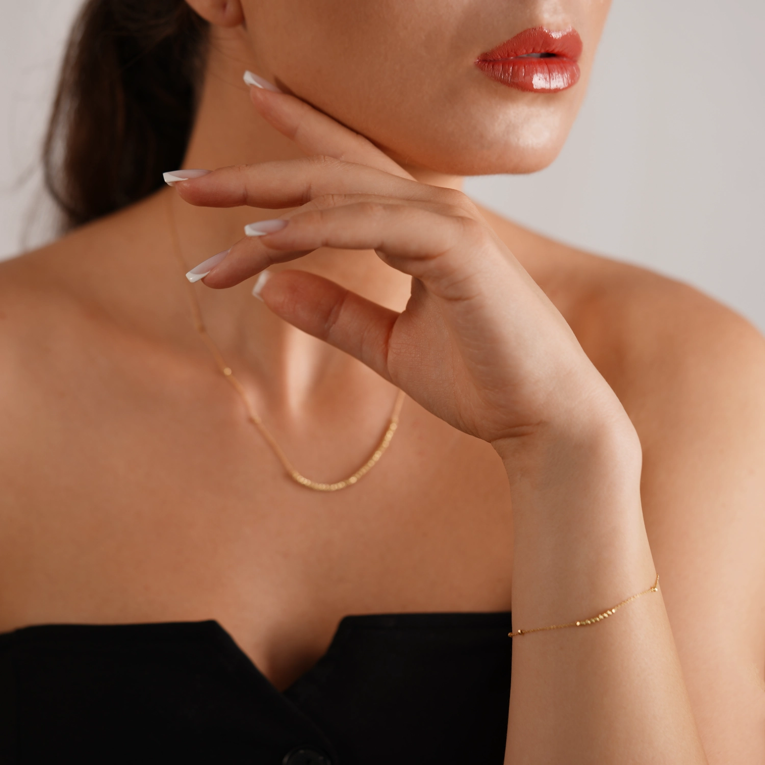 Bratara din Aur Galben de 18 Kt cu Bile Diamantate  Sandra Ferretti